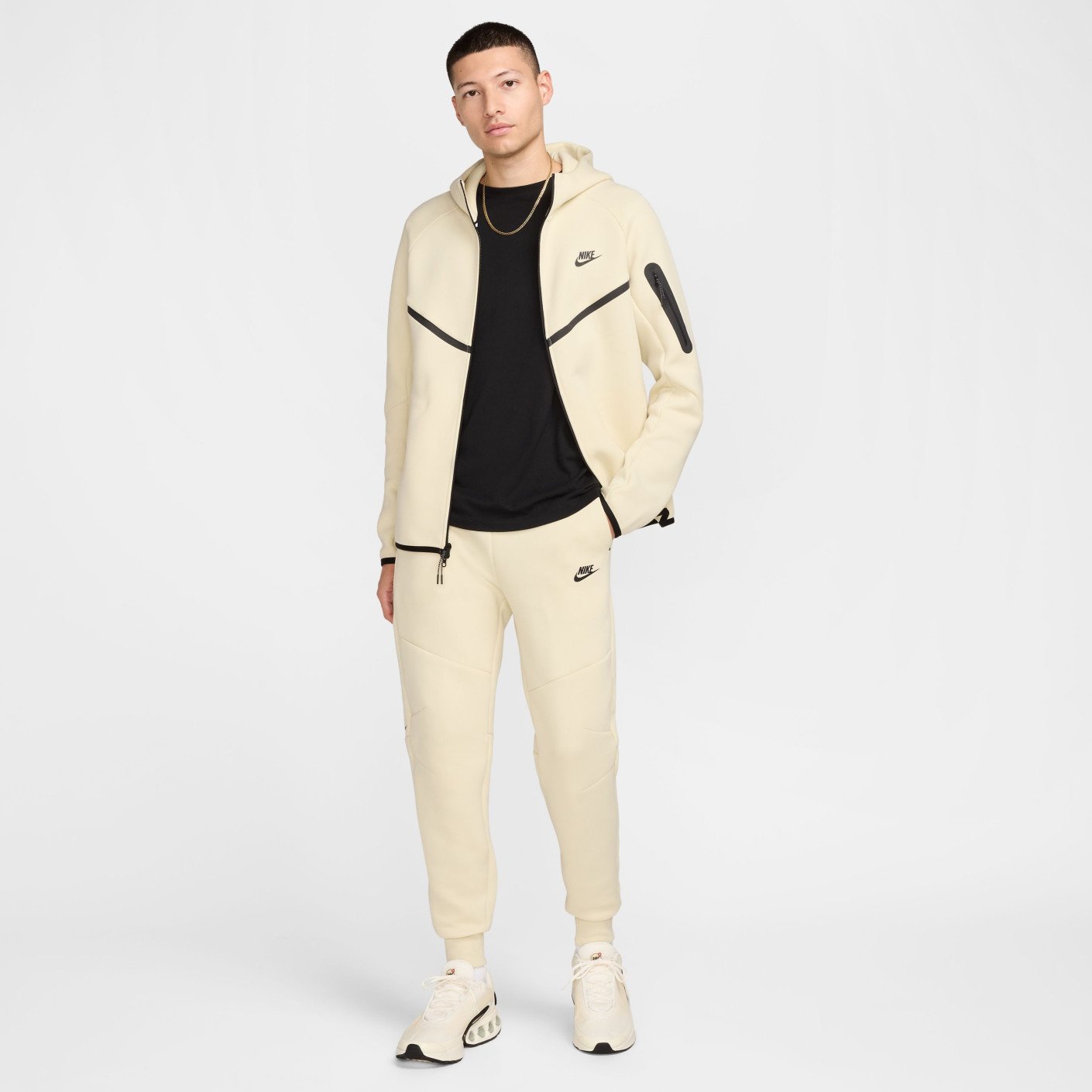 Nike Tech Fleece Sportswear Trainingspak Gebroken Wit Zwart