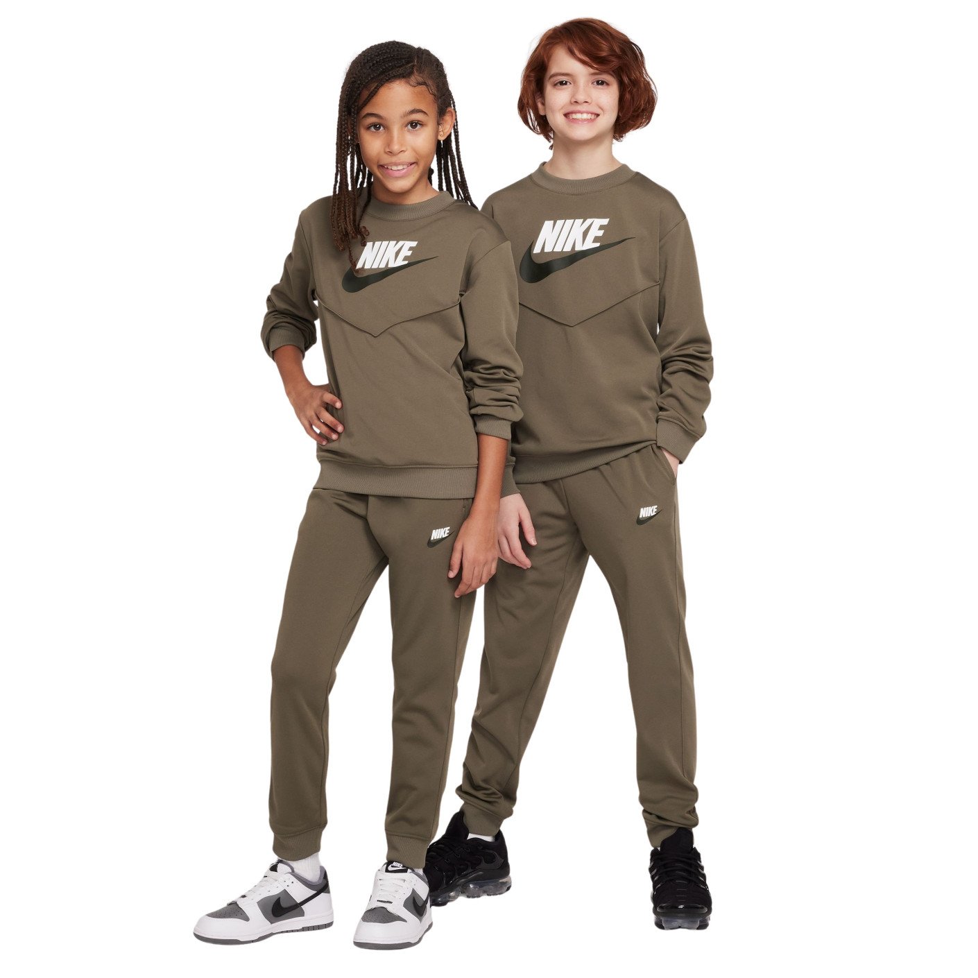 Nike Sportswear Big Logo Crew Trainingspak Kids Olijfgroen Wit